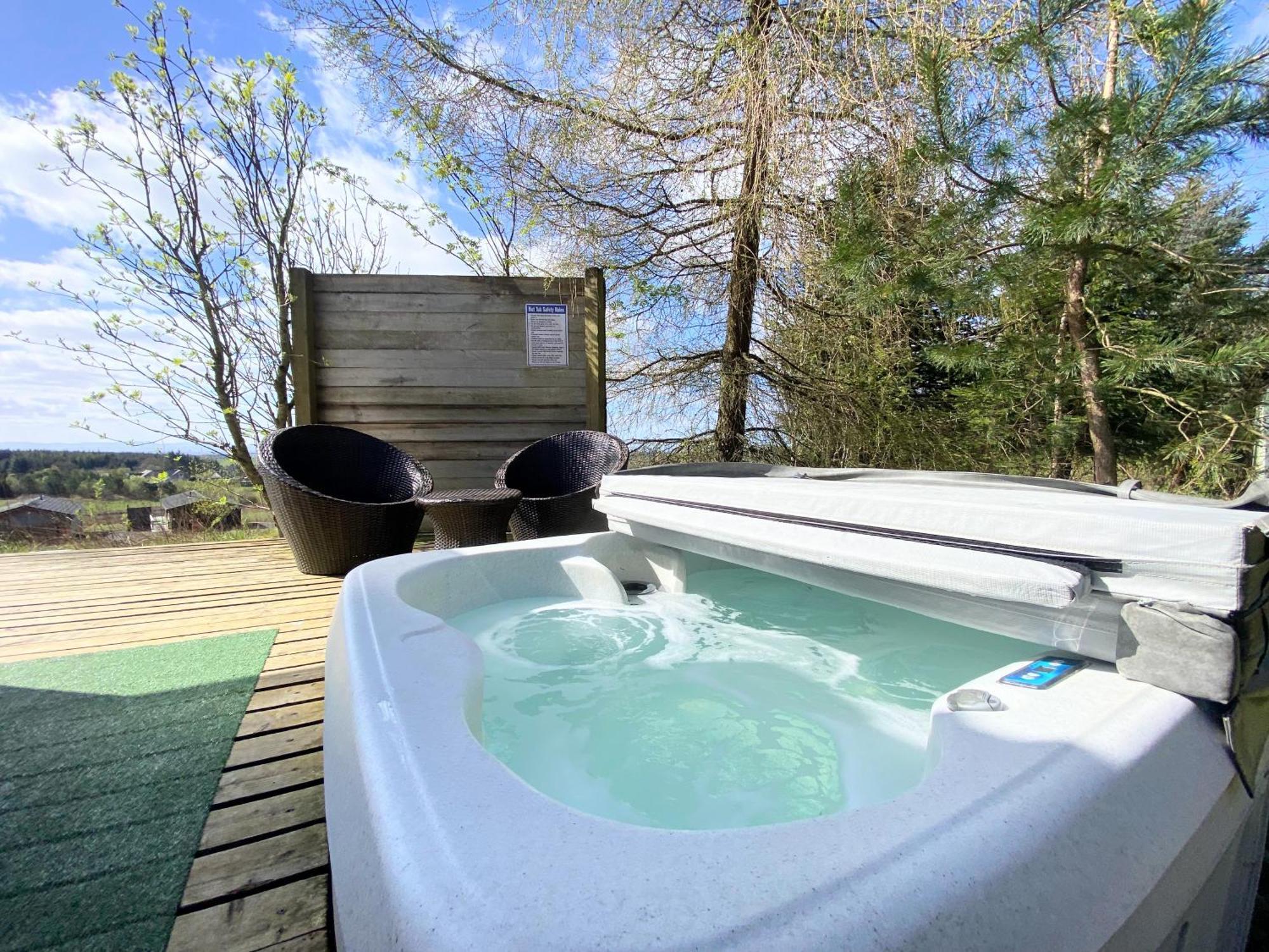 던펌린 Blair Tiny House With Private Hot Tub - Fife - Loch Leven - Lomond Hills 빌라 외부 사진