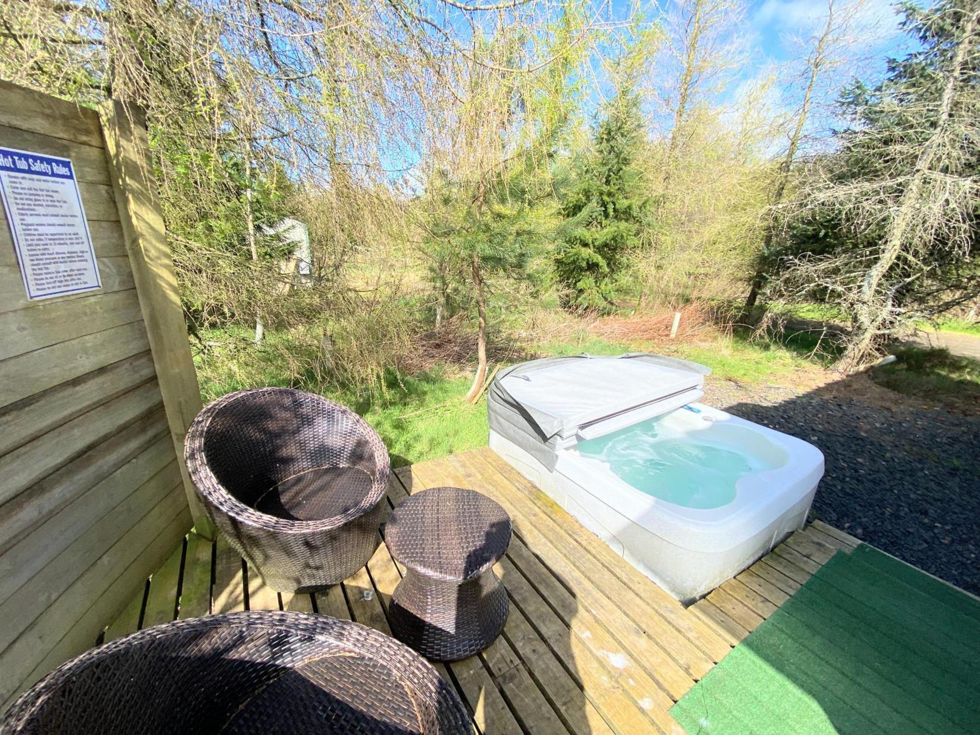 던펌린 Blair Tiny House With Private Hot Tub - Fife - Loch Leven - Lomond Hills 빌라 외부 사진
